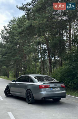Седан Audi A6 2013 в 
