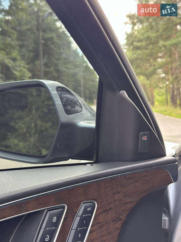 Седан Audi A6 2013 в Славуті