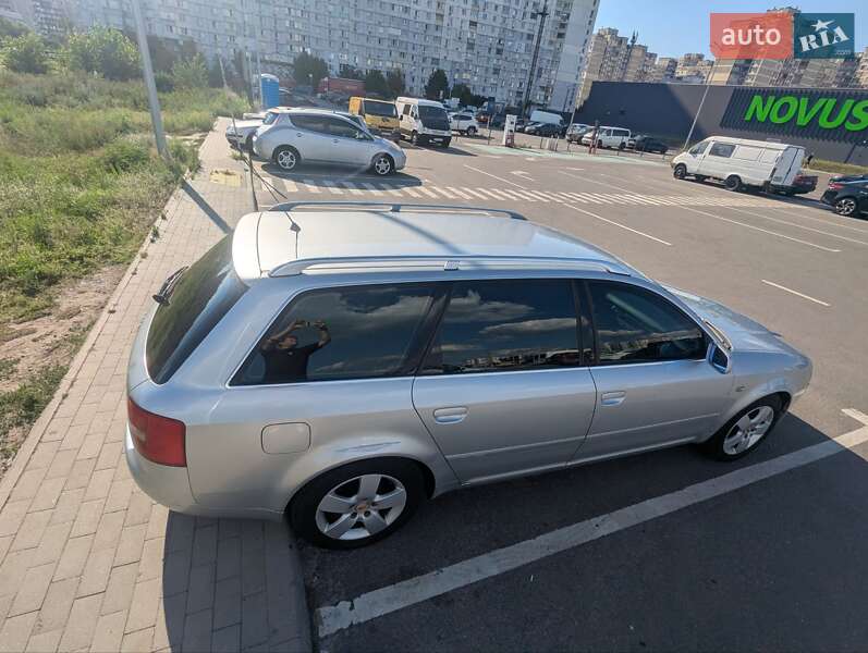 Универсал Audi A6 2001 в Киеве