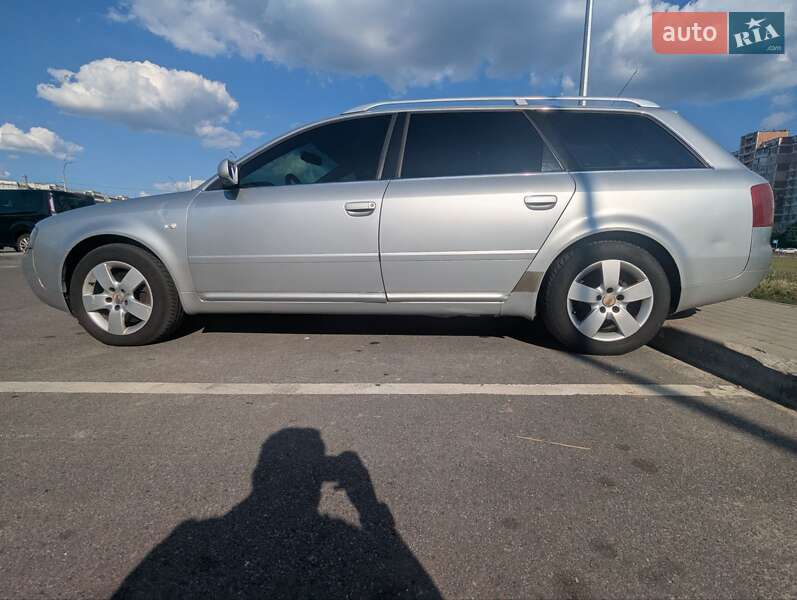 Универсал Audi A6 2001 в Киеве