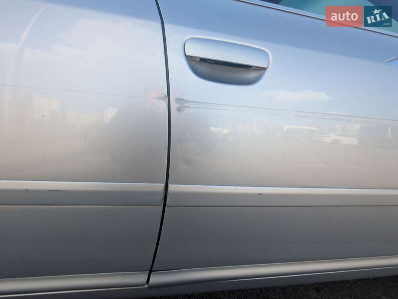 Универсал Audi A6 2001 в Киеве