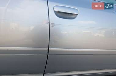 Универсал Audi A6 2001 в 