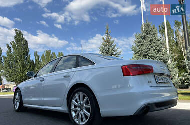 Седан Audi A6 2014 в 