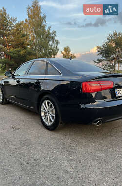 Седан Audi A6 2014 в 