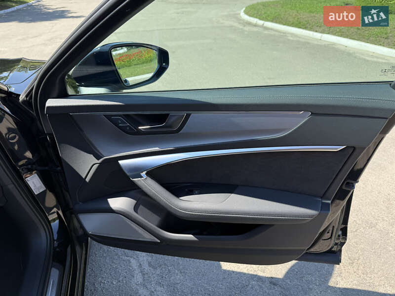 Седан Audi A6 2018 в Киеве