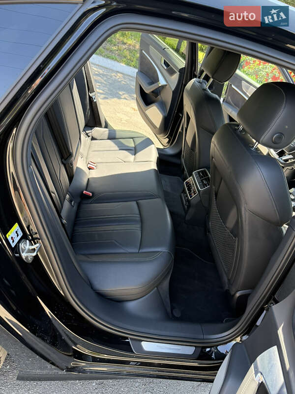 Седан Audi A6 2018 в Киеве