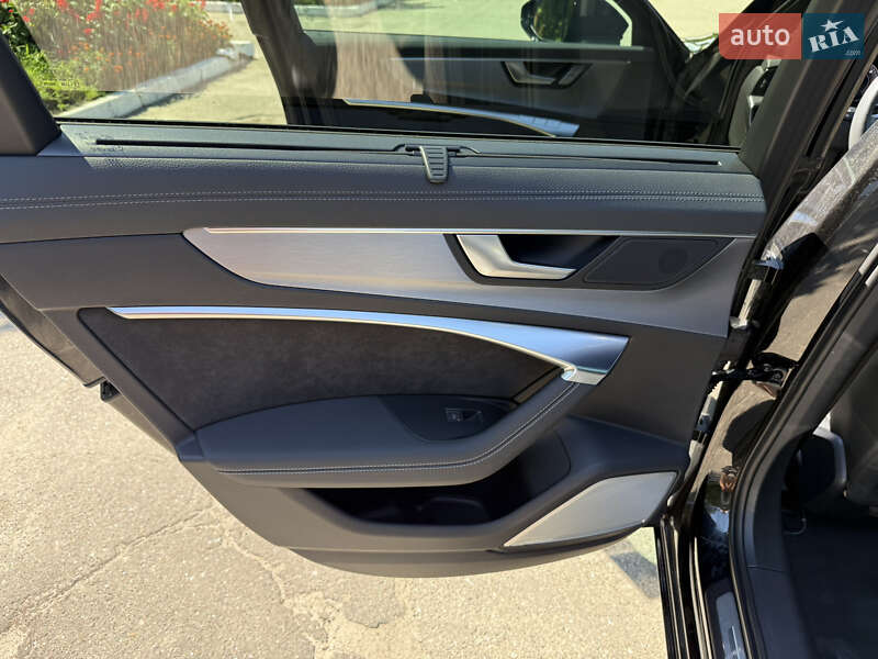 Седан Audi A6 2018 в Киеве