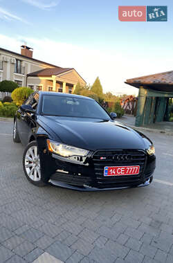 Седан Audi A6 2014 в Стрию