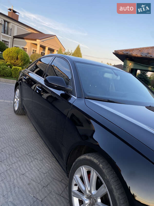 Седан Audi A6 2014 в Стрые