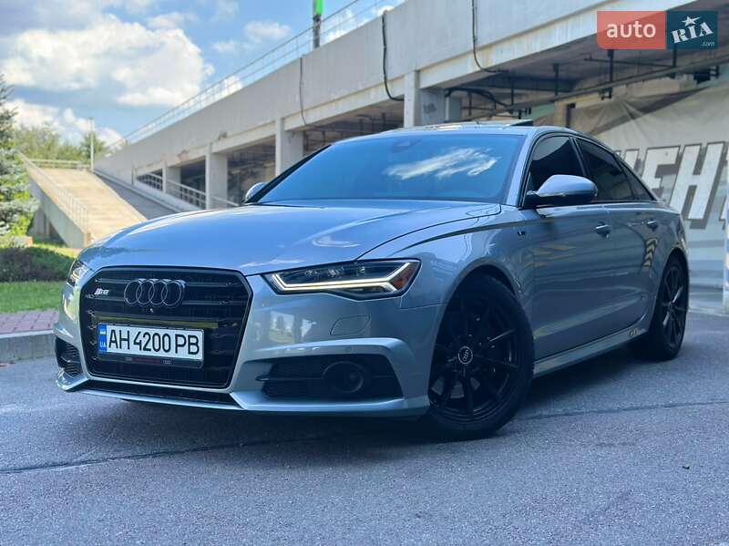 Седан Audi A6 2015 в Киеве