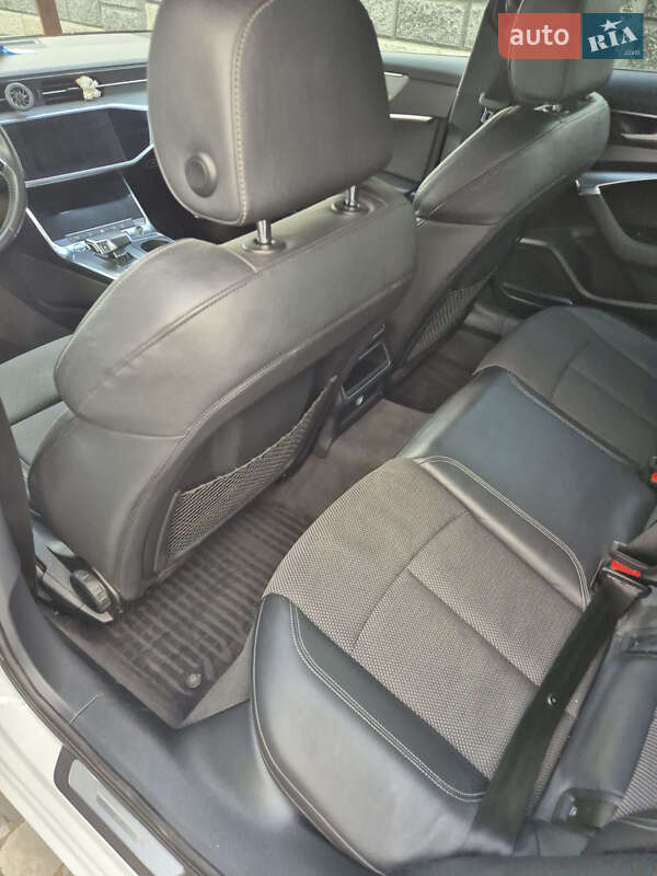 Седан Audi A6 2018 в Львове