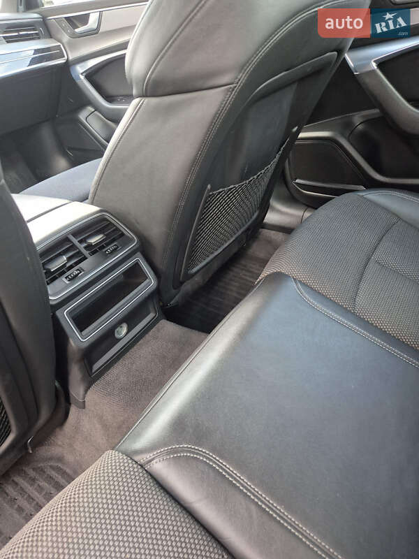 Седан Audi A6 2018 в Львове