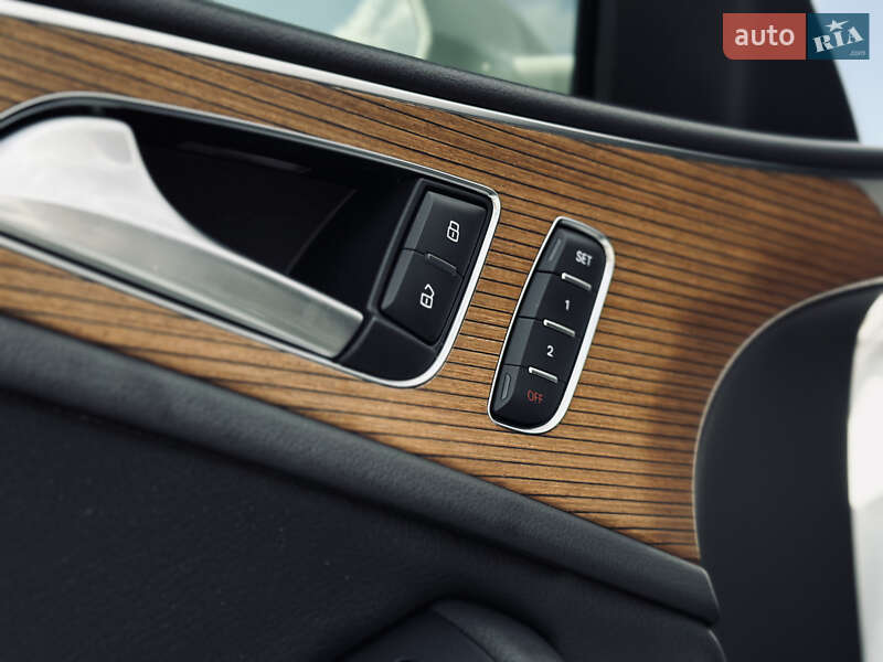 Седан Audi A6 2015 в Кременчуге фото 27 Седан Audi A6 2015 в Кременчуге