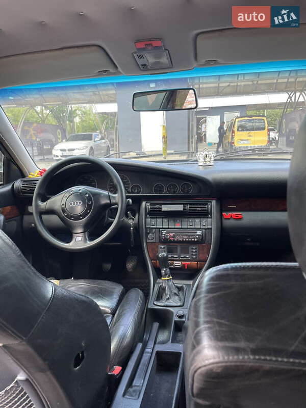 Седан Audi A6 1997 в Львове