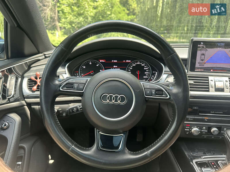 Седан Audi A6 2015 в Киеве