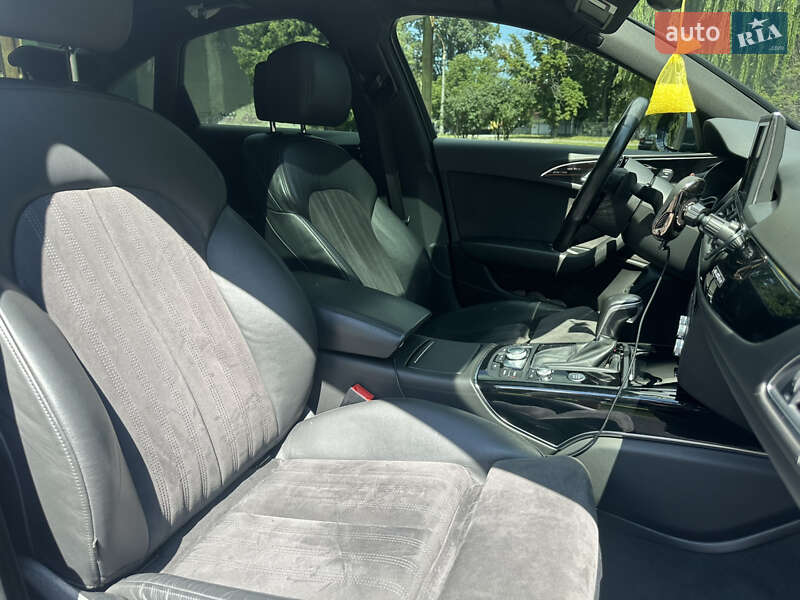 Седан Audi A6 2015 в Киеве