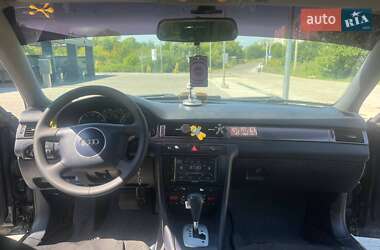 Седан Audi A6 2002 в 