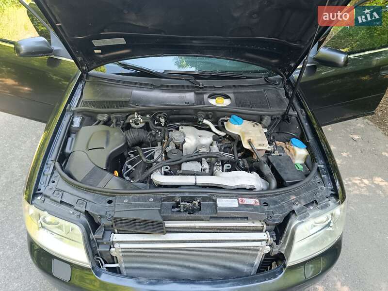 Седан Audi A6 2002 в Немирове