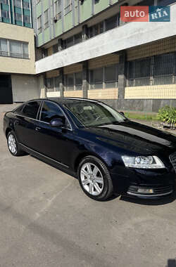 Седан Audi A6 2010 в 