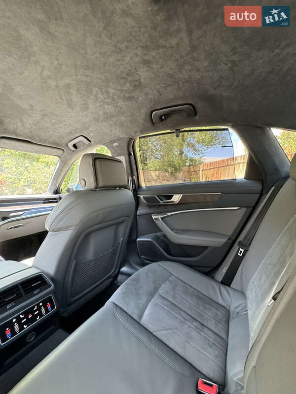Седан Audi A6 2019 в Днепре