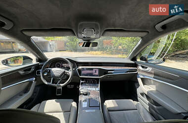 Седан Audi A6 2019 в 