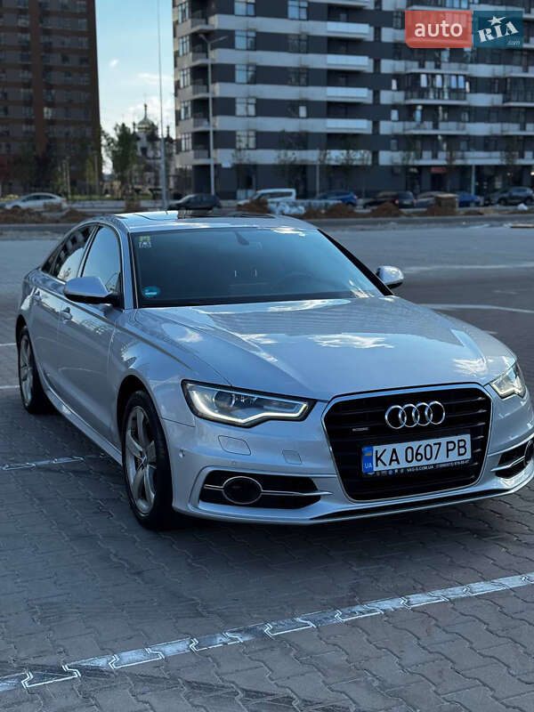 Седан Audi A6 2012 в Киеве