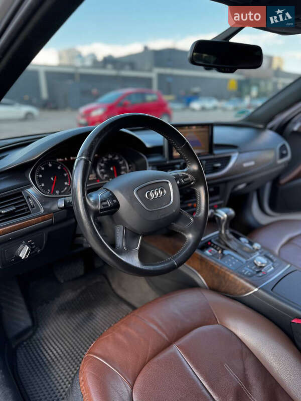 Седан Audi A6 2012 в Киеве