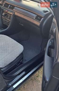 Универсал Audi A6 2003 в Костополе