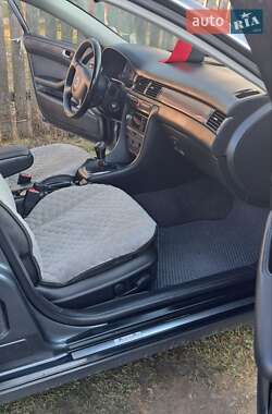 Универсал Audi A6 2003 в Костополе