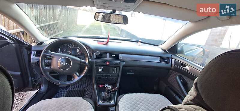 Универсал Audi A6 2003 в Костополе