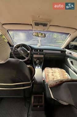 Седан Audi A6 2000 в 