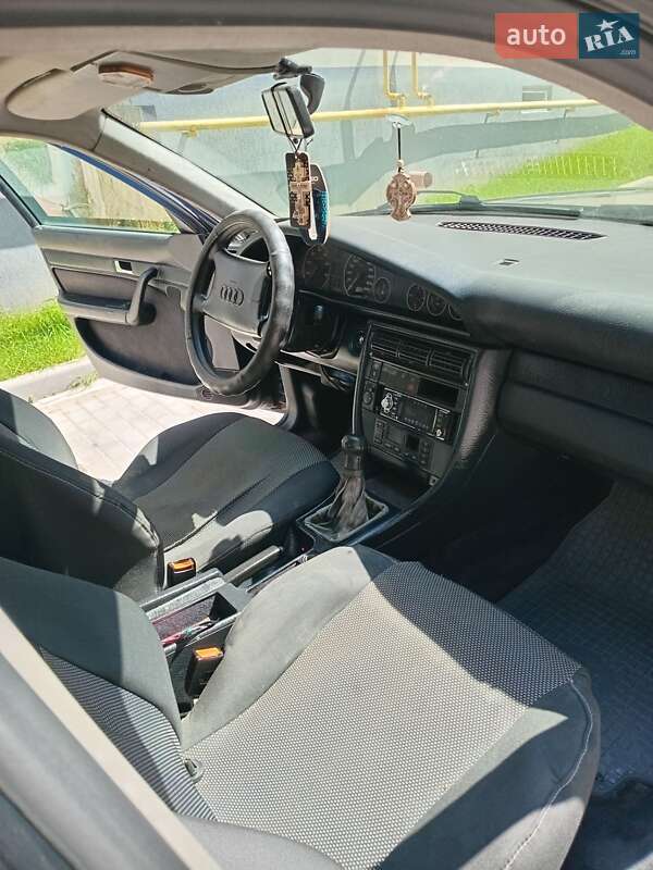 Седан Audi A6 1995 в Тернополе