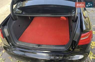 Седан Audi A6 2012 в 