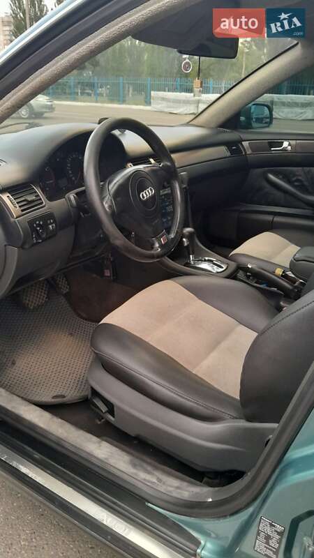 Седан Audi A6 1998 в Черкассах