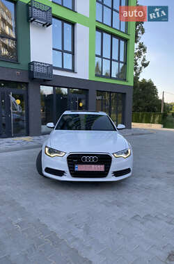 Седан Audi A6 2015 в 