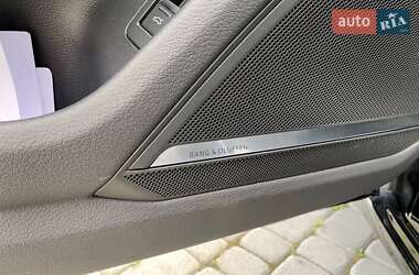Седан Audi A6 2019 в 