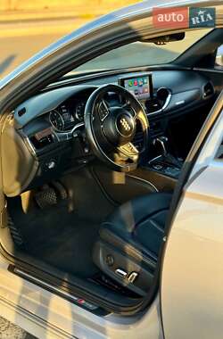 Седан Audi A6 2016 в 