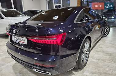 Седан Audi A6 2021 в 