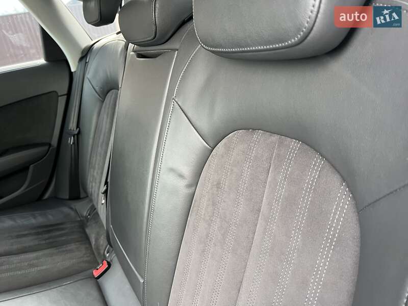 Седан Audi A6 2015 в Львове