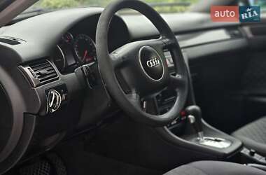 Седан Audi A6 2002 в 