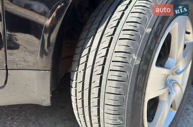 Седан Audi A6 2001 в 