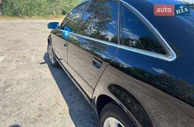Седан Audi A6 2001 в 