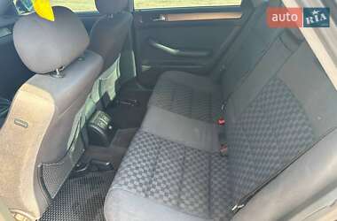Седан Audi A6 2001 в 