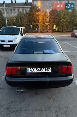 Седан Audi A6 1996 в 