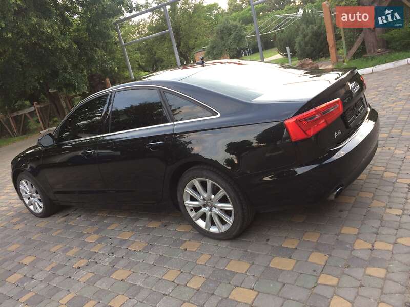 Седан Audi A6 2012 в Луцке