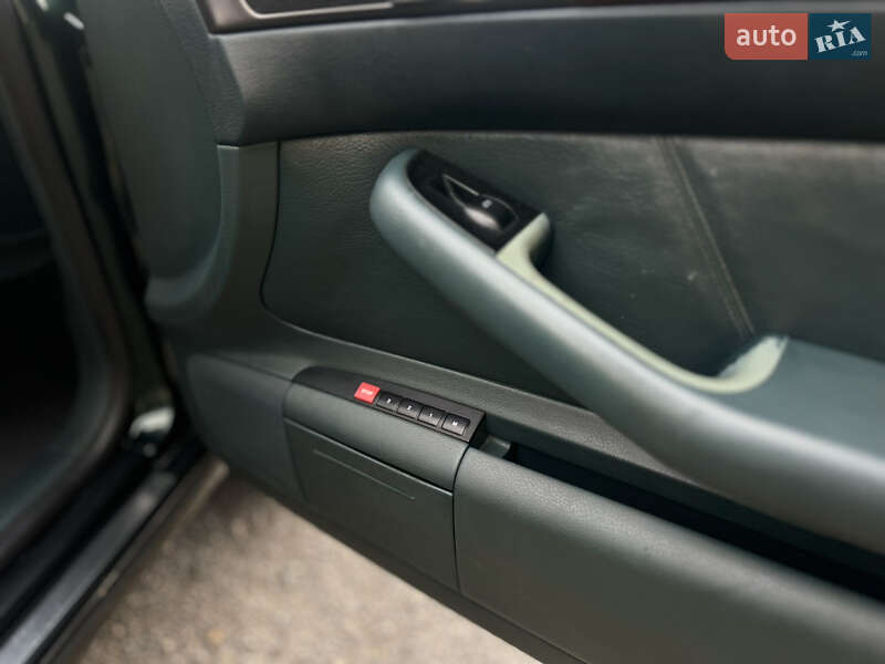 Седан Audi A6 2001 в Межгорье