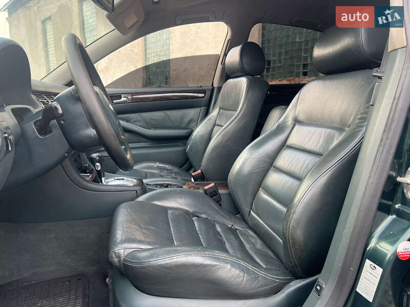 Седан Audi A6 2001 в Межгорье
