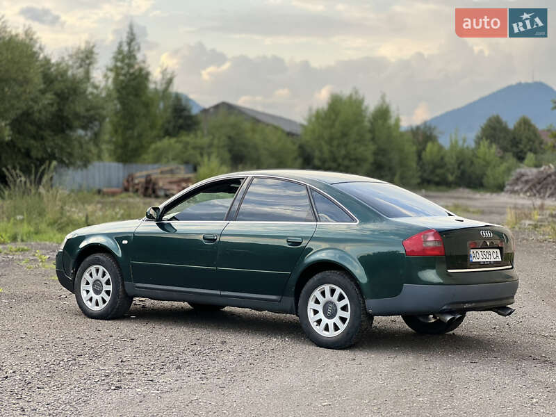 Седан Audi A6 2001 в Межгорье
