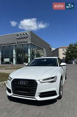 Седан Audi A6 2016 в 