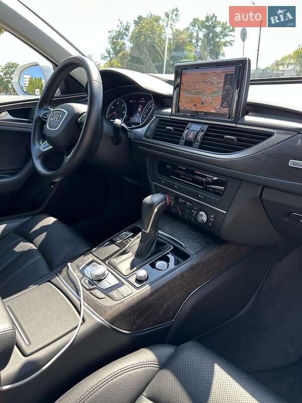 Седан Audi A6 2016 в Киеве